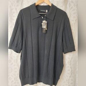 Tahari- Mens Top